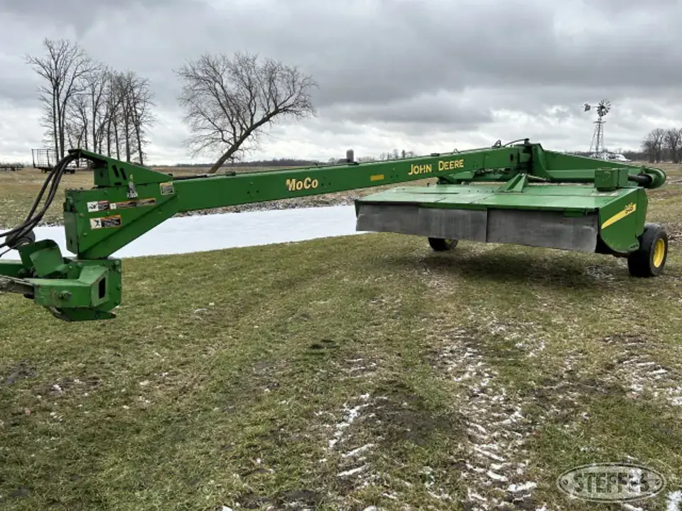 John Deere 946 MoCo Mower Conditioner