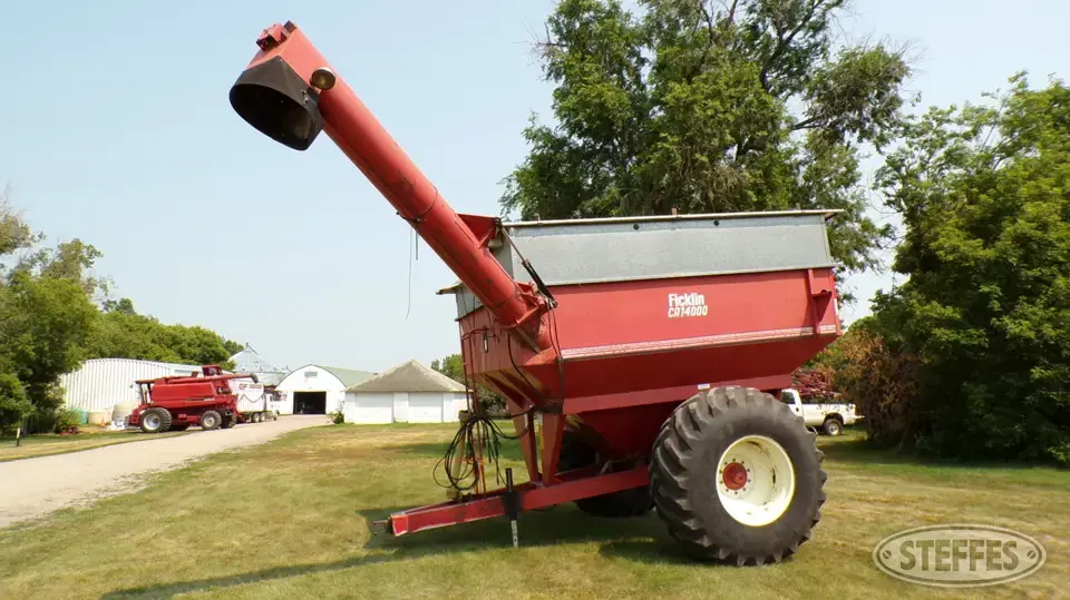 Ficklin C1400 Grain Cart