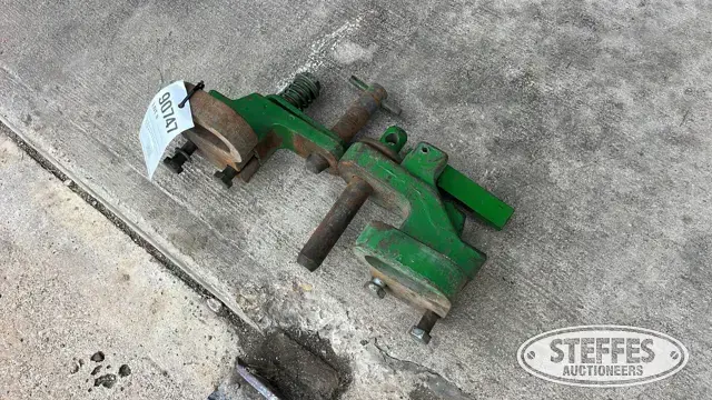 (2) John Deere hammer straps