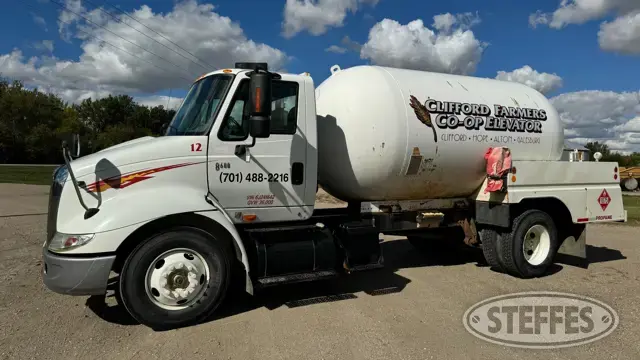 2006 International 8600