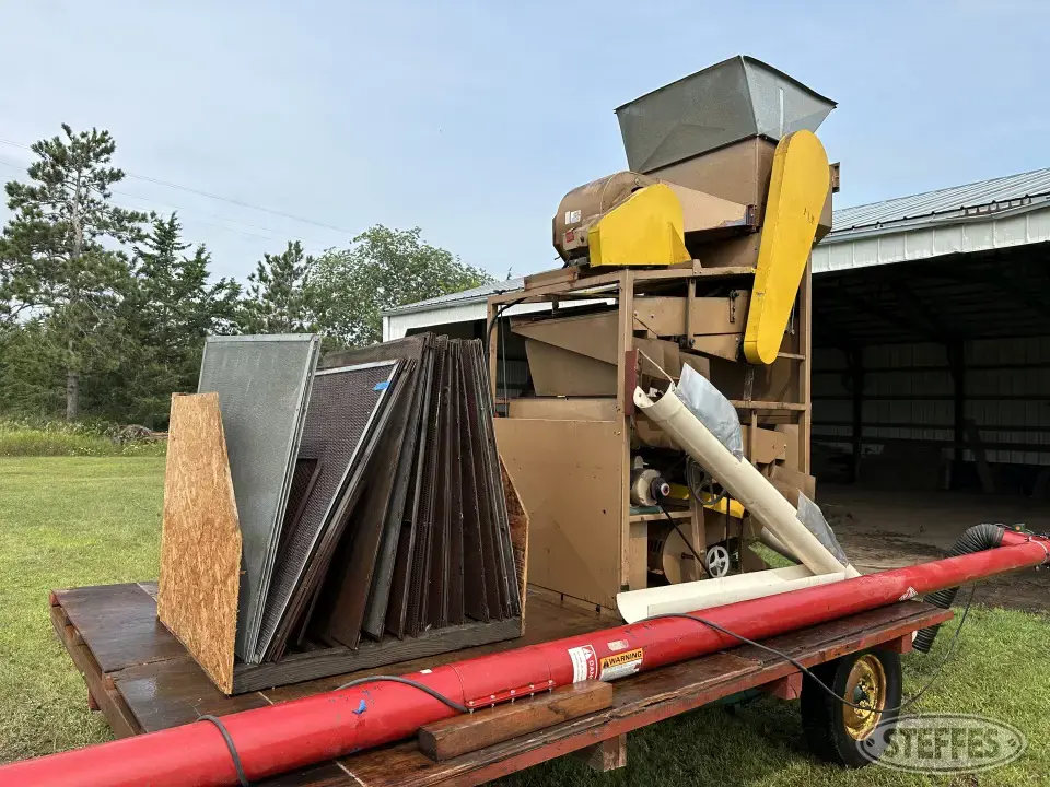 1994 Speed King MODEL 204 Grain Cleaner