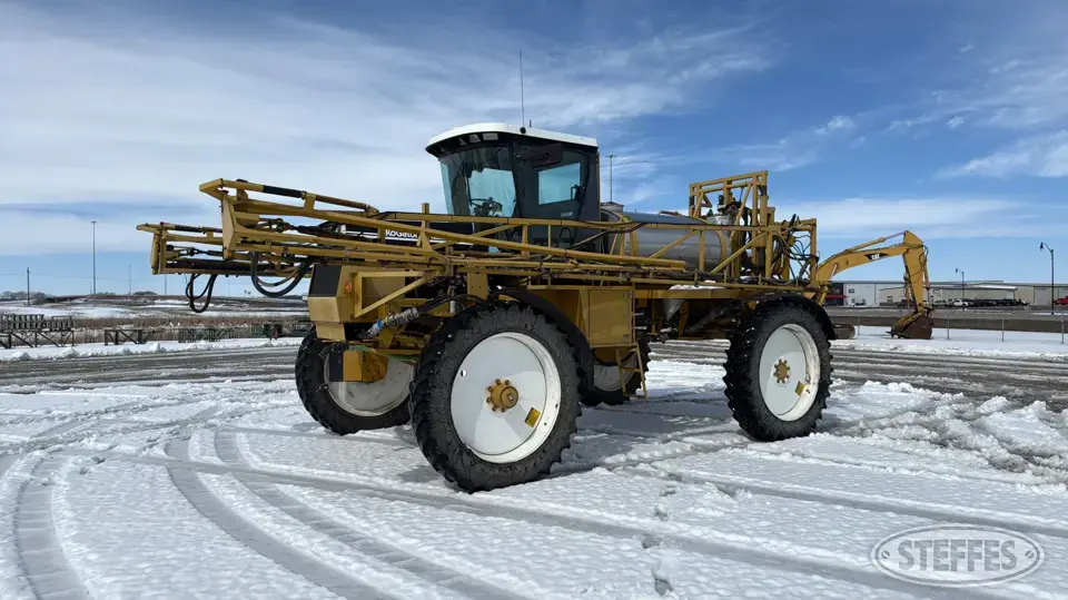 RoGator 854 Self-Propelled Sprayer
