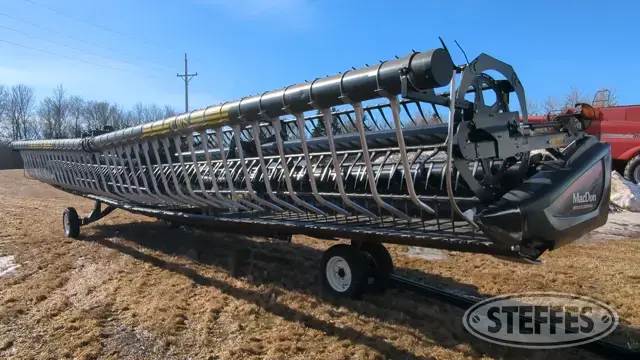 2017 MacDon FD75-D