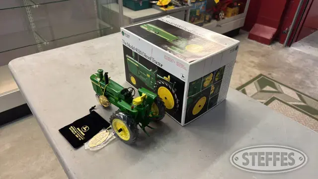 John Deere 4020 toy tractor
