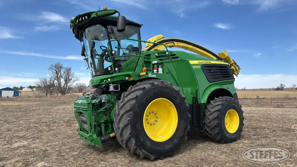 2024 John Deere 9700i Self-Propelled Harvester
