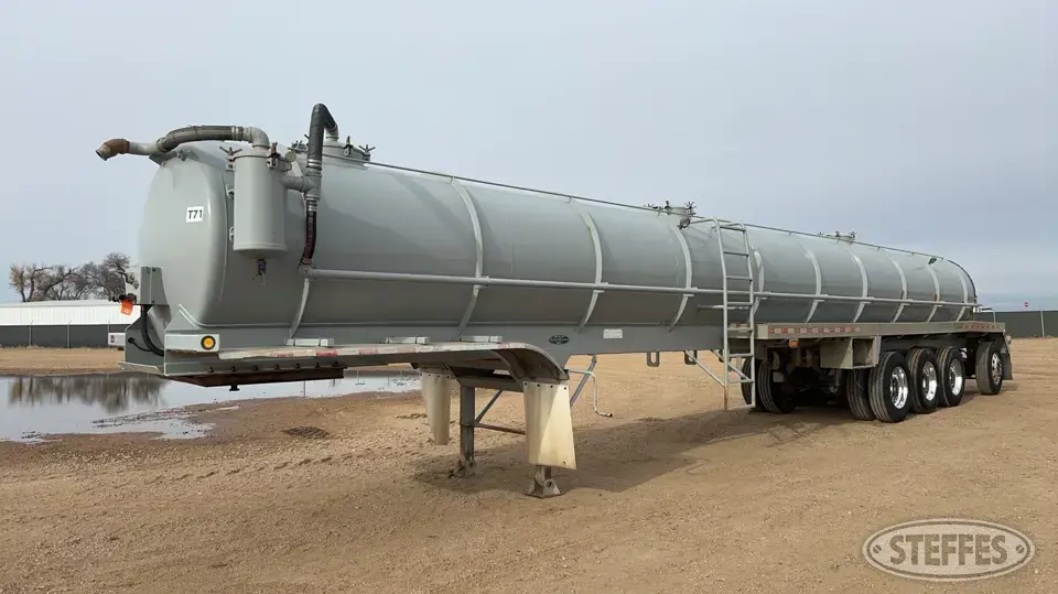 2019 Dragon 193 BBL Vacuum Trailer