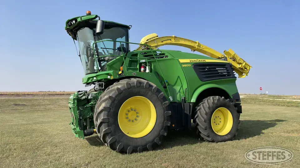 2020 John Deere 9800i Self-Propelled Harvester