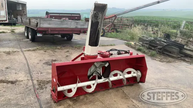Farm King 840