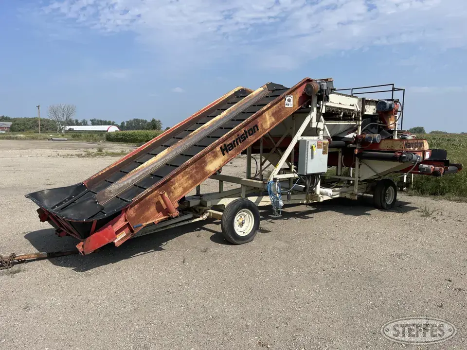 Harriston Clod Hopper Potato Conveyor