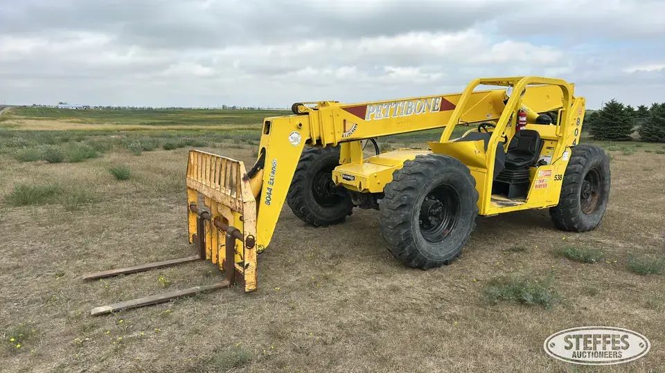 2001 Pettibone 8044 Telescopic Forklift