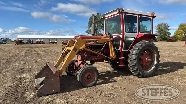 1967 Farmall 656