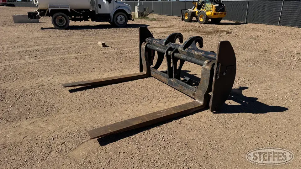 CAT Loader Attachment