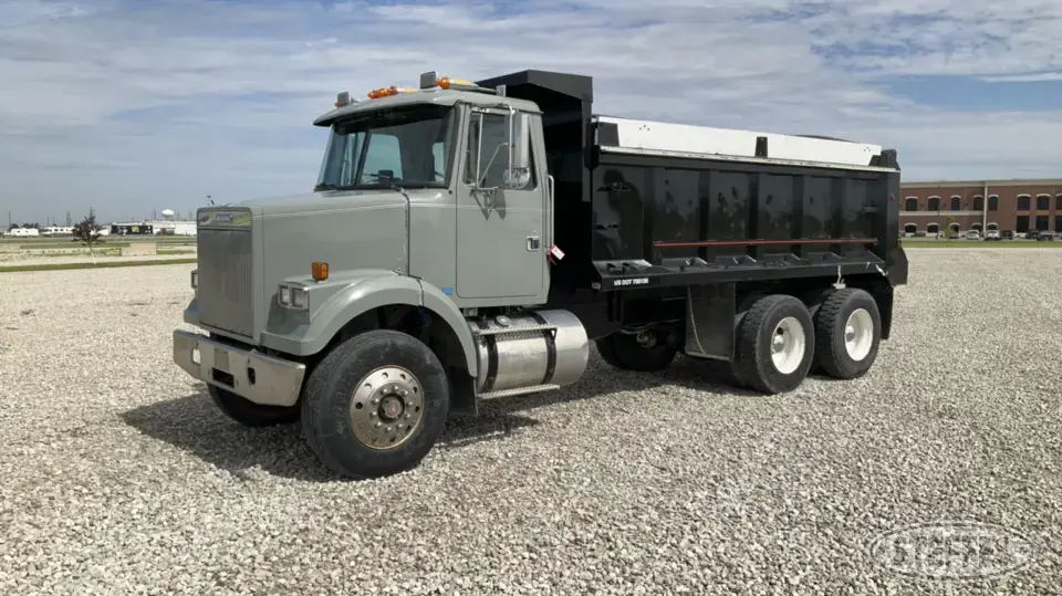 1989 White GMC Dump Truck