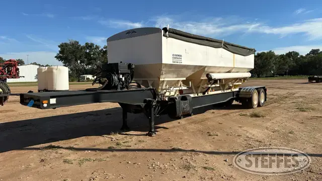 Dry tender trailer