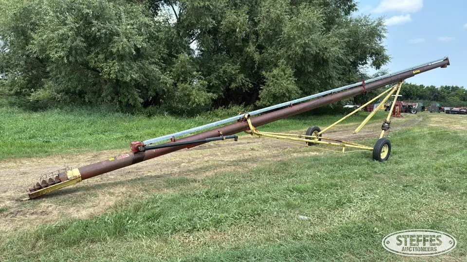 Farm King auger Straight Auger
