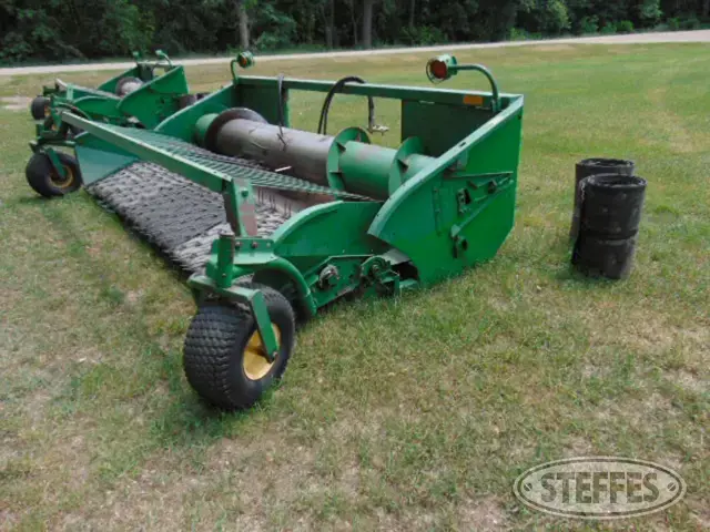John Deere 912
