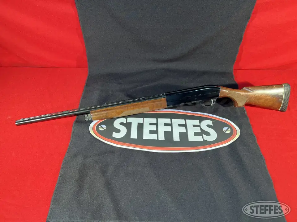 Benelli Super 90 Shotgun