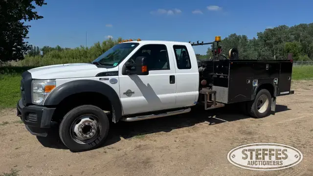 2015 Ford F-550 XL