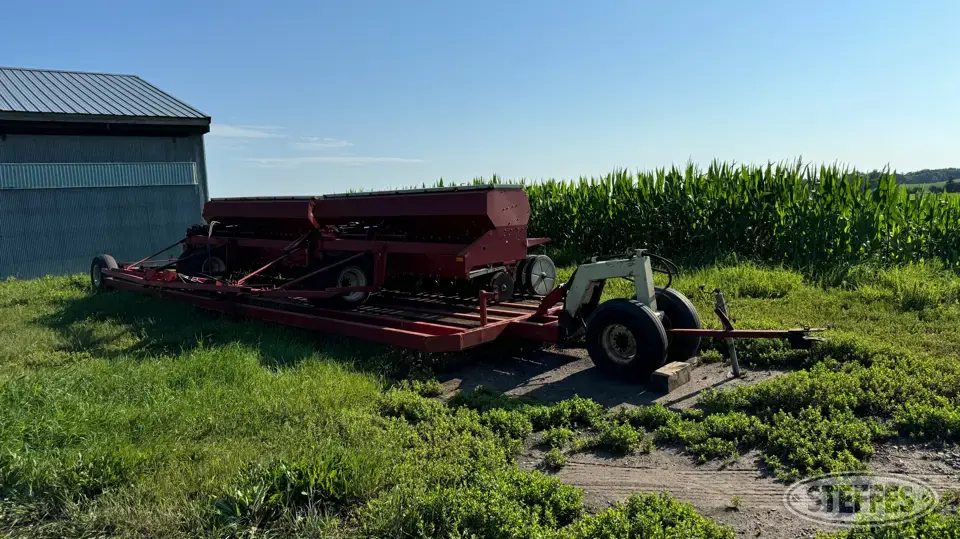 Case IH 620 Press Drill