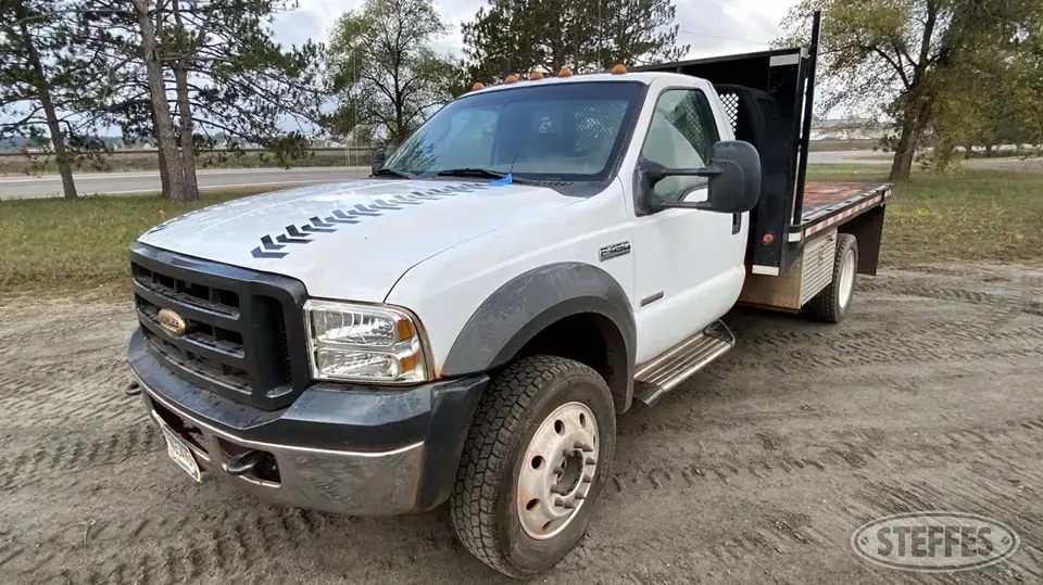 2005 Ford F-450 Over 1 Ton Pickup
