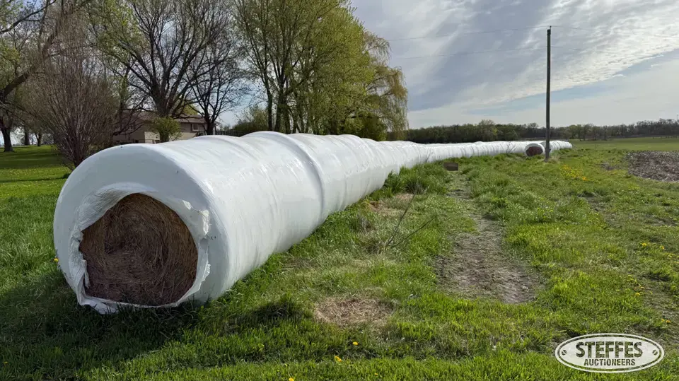 (24 Bales) 4x5 round Forage