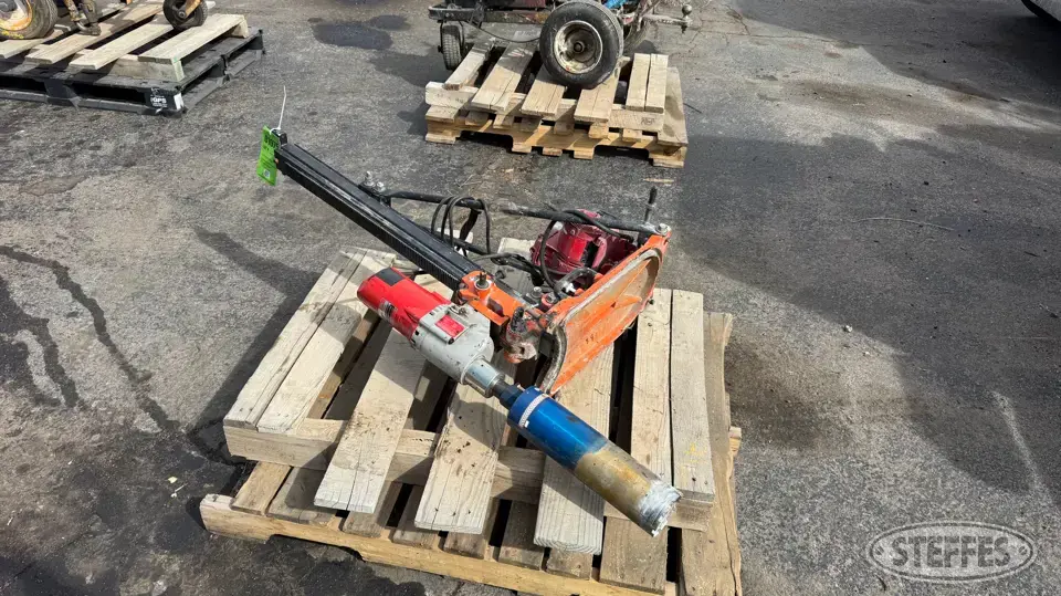 Milwaukee Dymodrill Power Tool