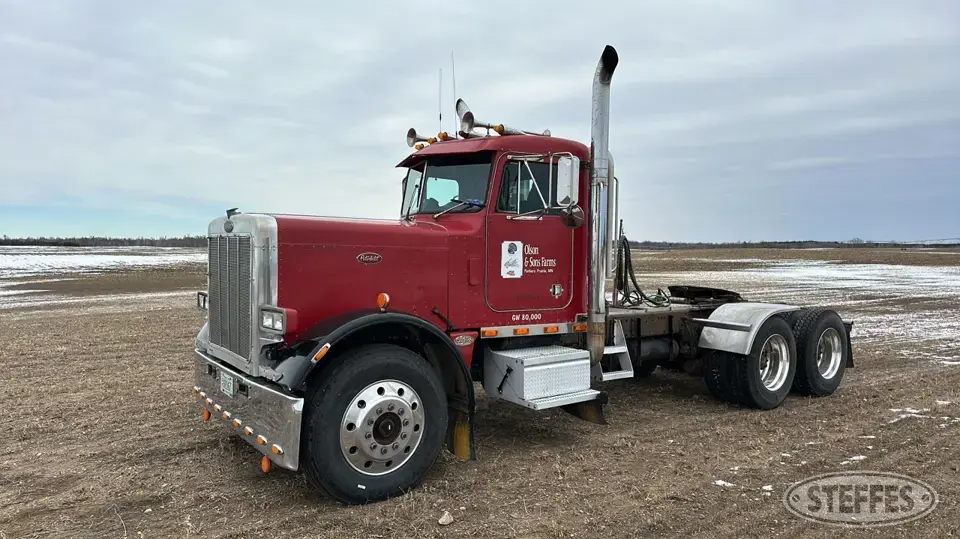 1987 Peterbilt 359 Conventional Truck without Sleeper