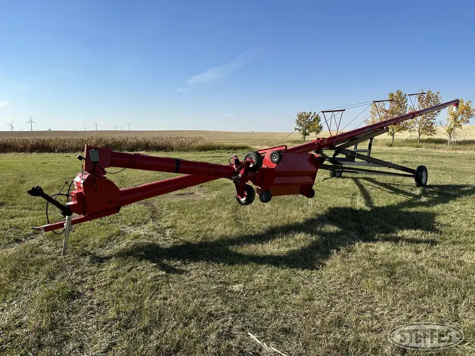 2010 Wheatheart SA1071 Swing Hopper Auger