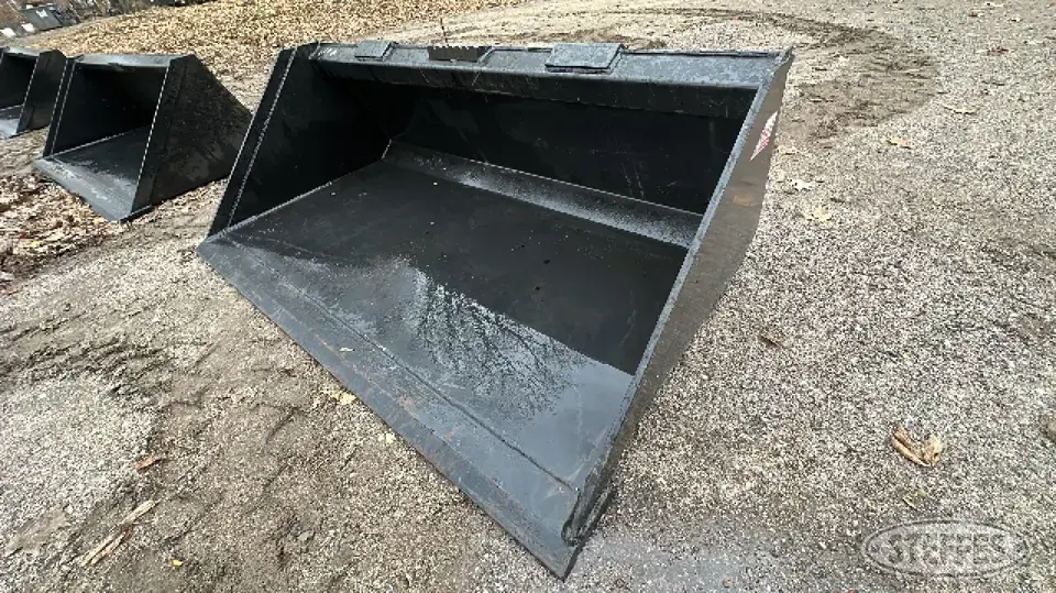 Kivel Skid Steer Bucket