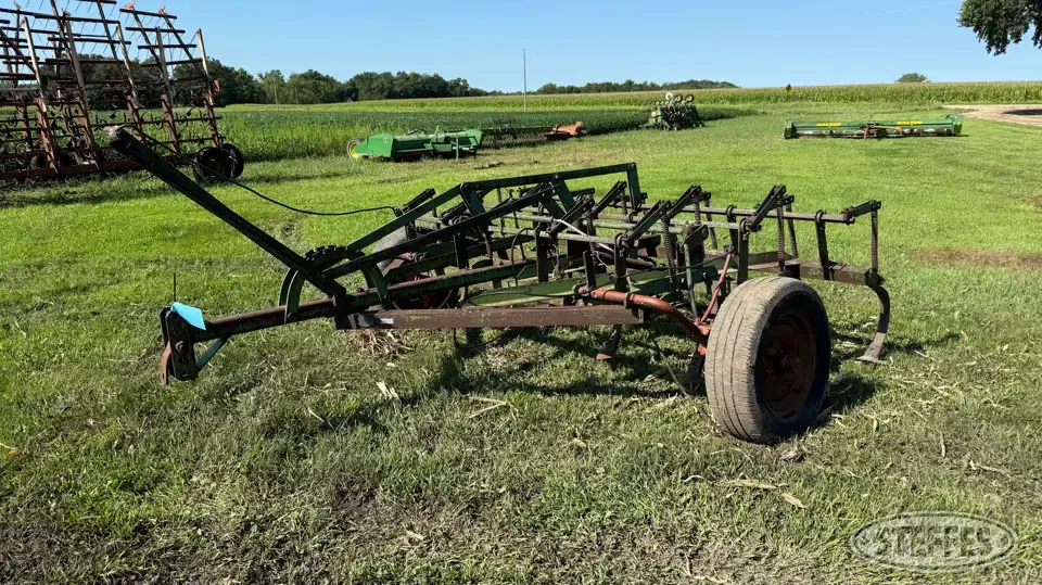 Glencoe 88 Field Cultivator