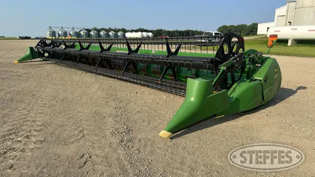 2009 John Deere 635F