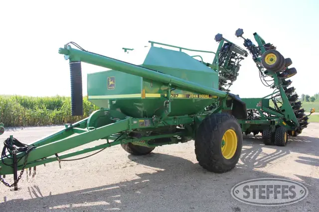 John Deere 1850