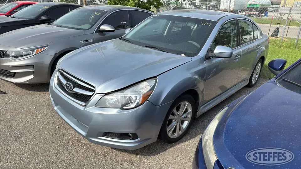 2013 Subaru Legacy Premium Car
