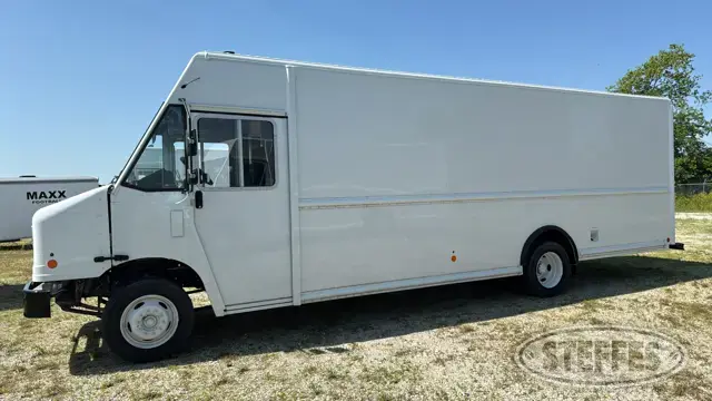2021 Ford F59 P1200 Utilimaster