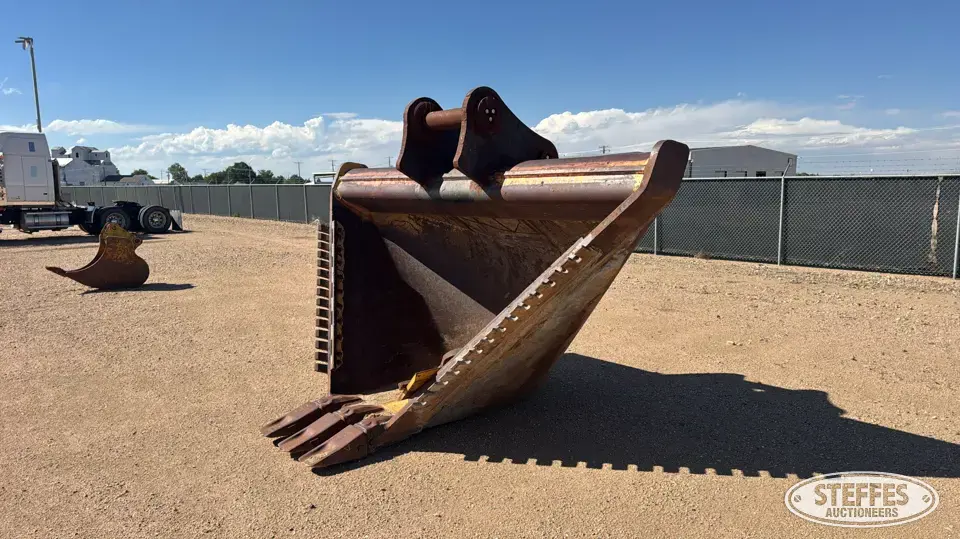 Excavator V-bucket Excavator Attachment