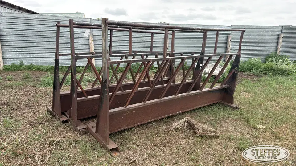 (3) Livestock feed bunk walls Feeders and Bunk