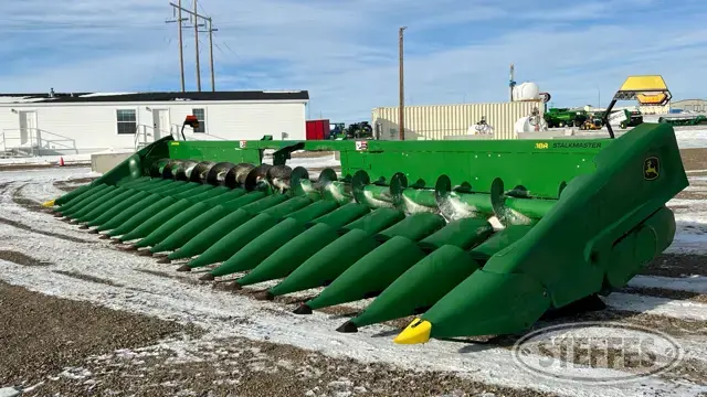 2021 John Deere C18R
