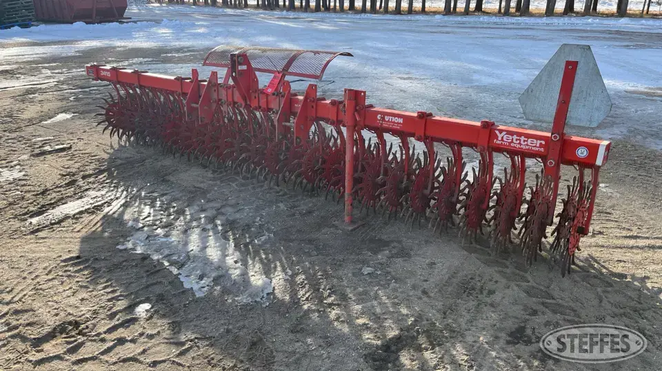 Yetter 3415 Rotary Hoe