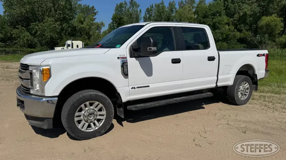 2017 Ford F-250 STX 3 Quarter Ton Pickup