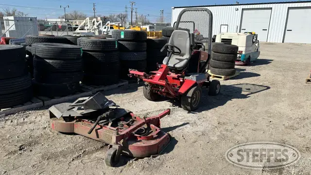 2005 Toro Groundsmaster 328-D