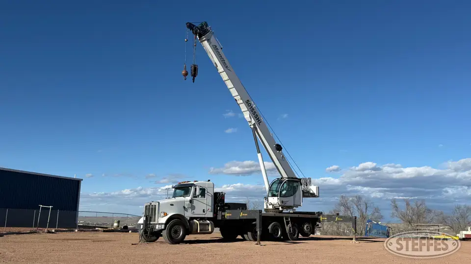 2016 Peterbilt 365 Boom Truck