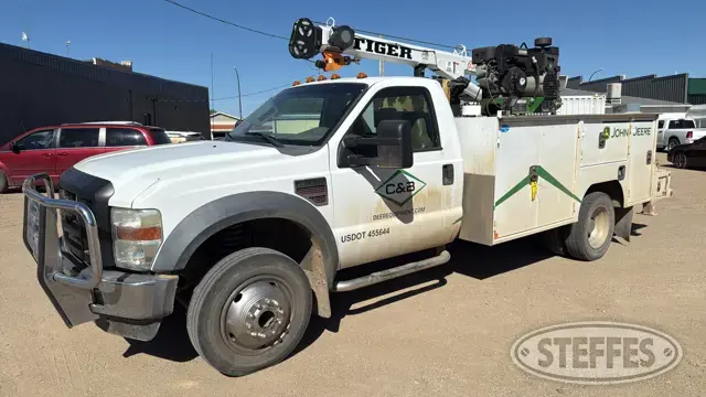 2008 Ford Super Duty F-550 XL