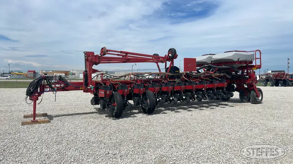 2007 Case IH 1250 12 or More Row Planter