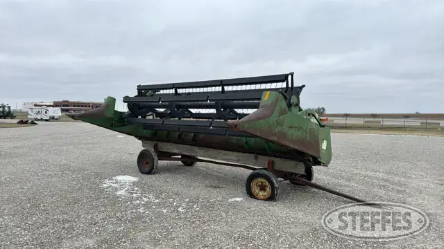 John Deere 216