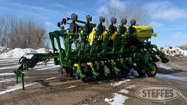 2003 John Deere 1790