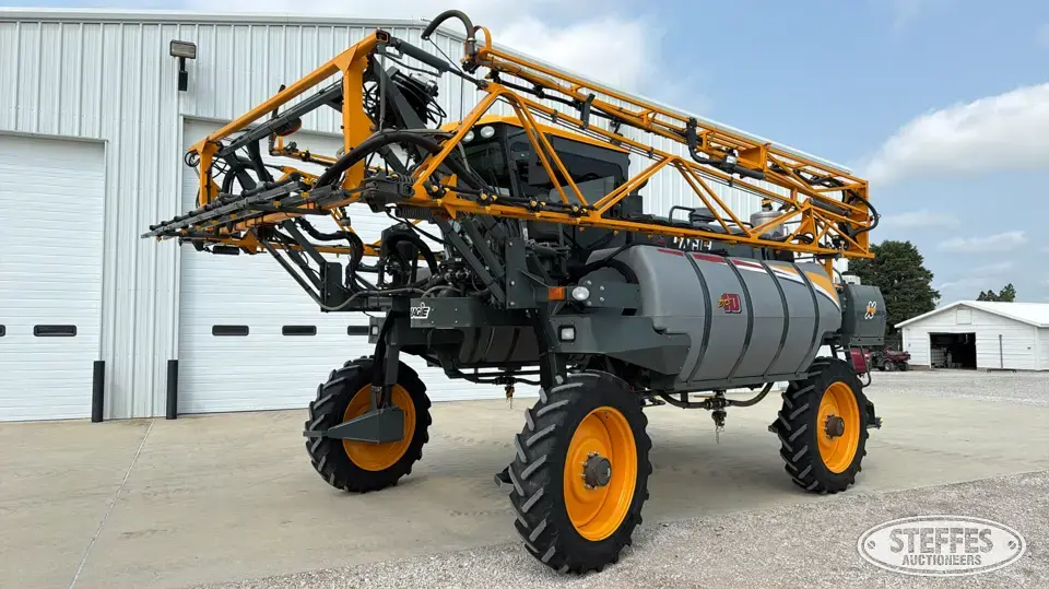 2015 Hagie DTS10 Self-Propelled Sprayer