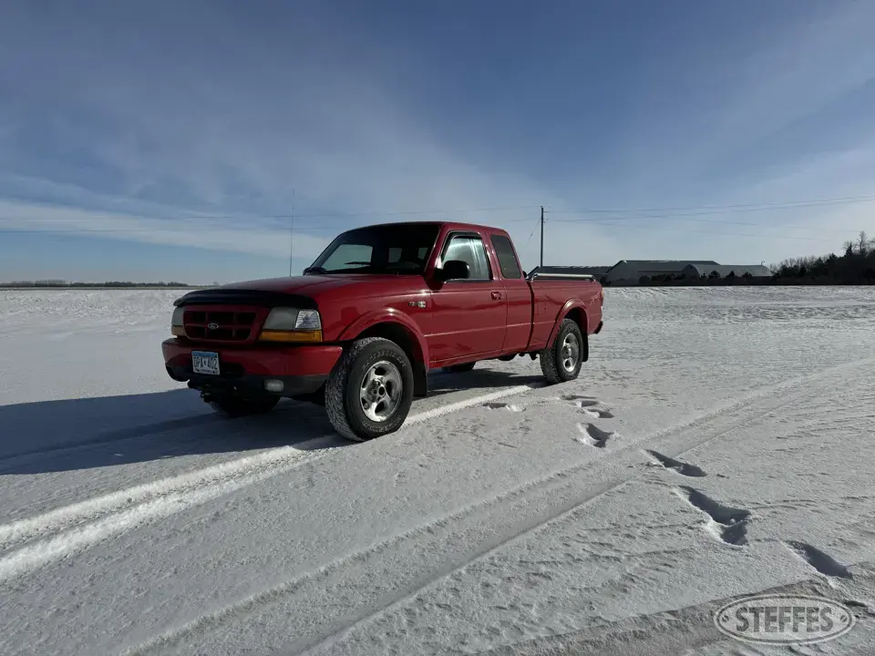 1999 Ford Ranger XLT Sport Compact Pickup