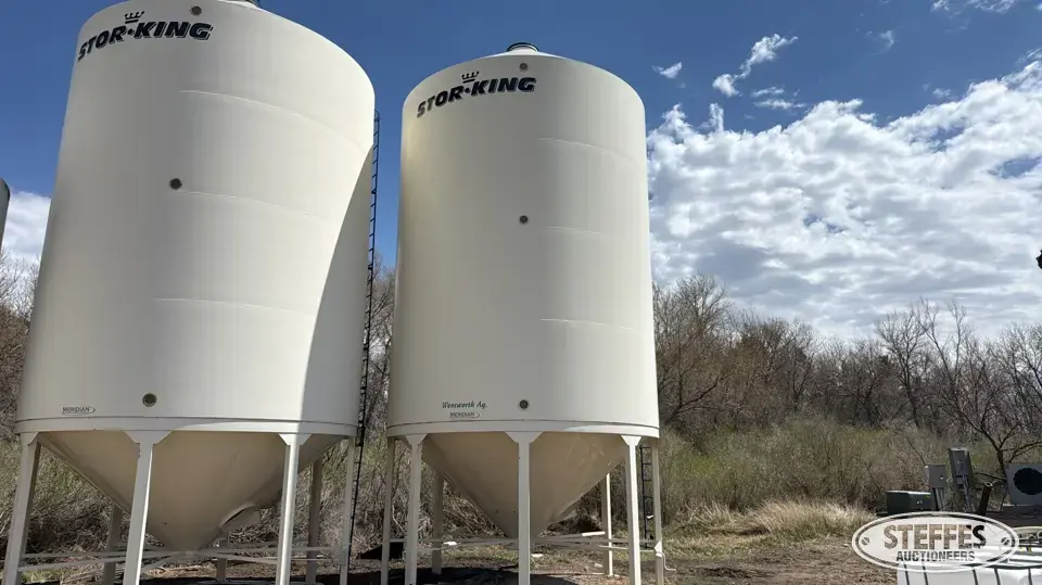 2012 Meridian Stor-King Hopper Bin