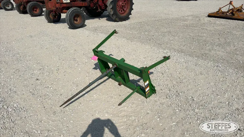 Frontier bale spear Bale Handling