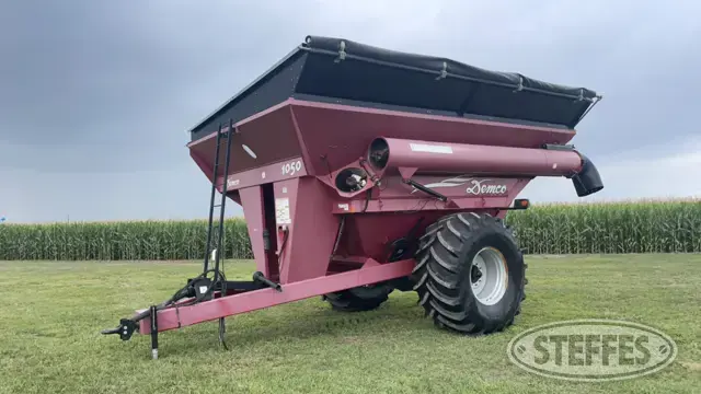 2006 Demco 1050